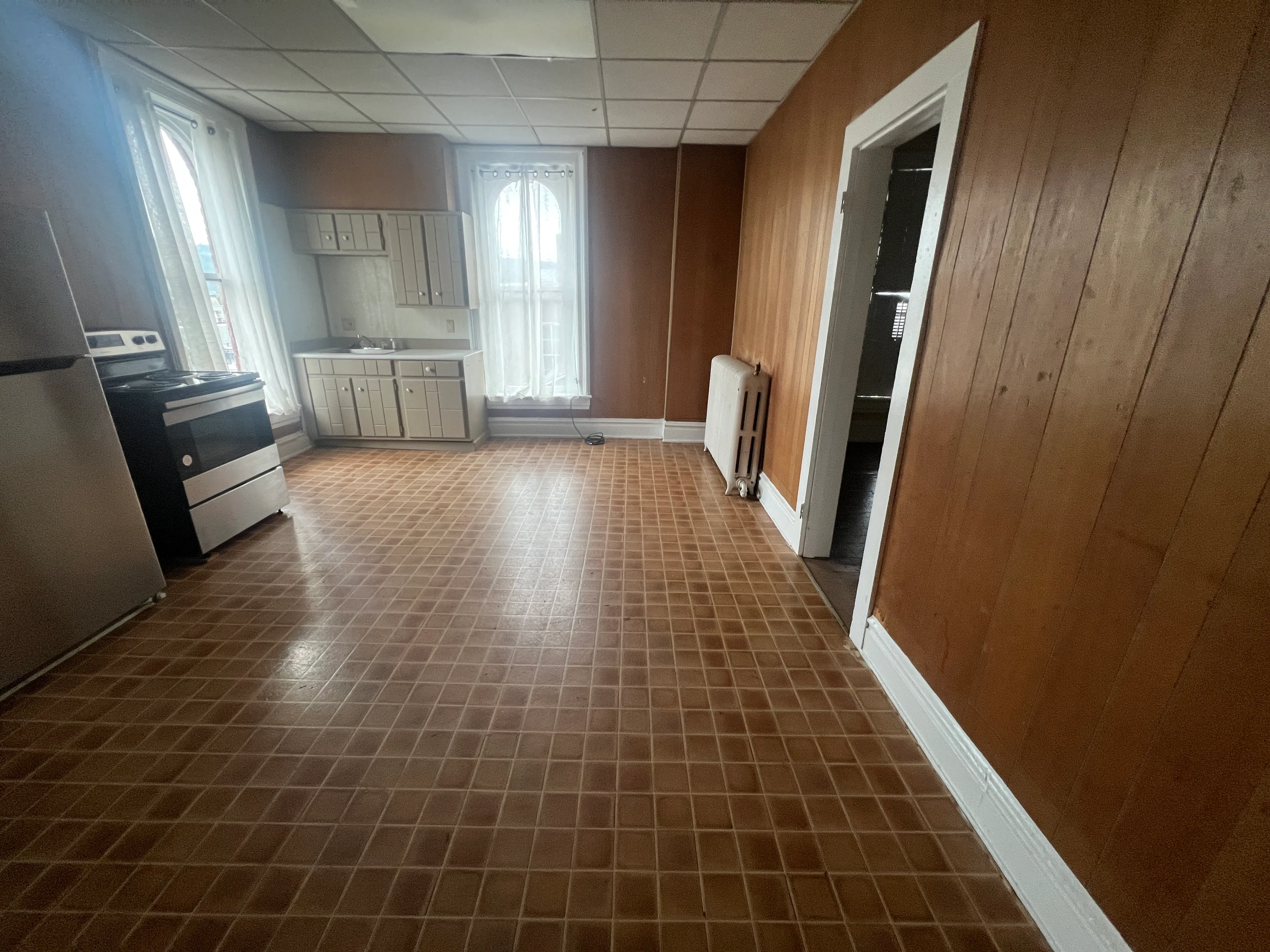 living area at 338 Mill St, Danville PA