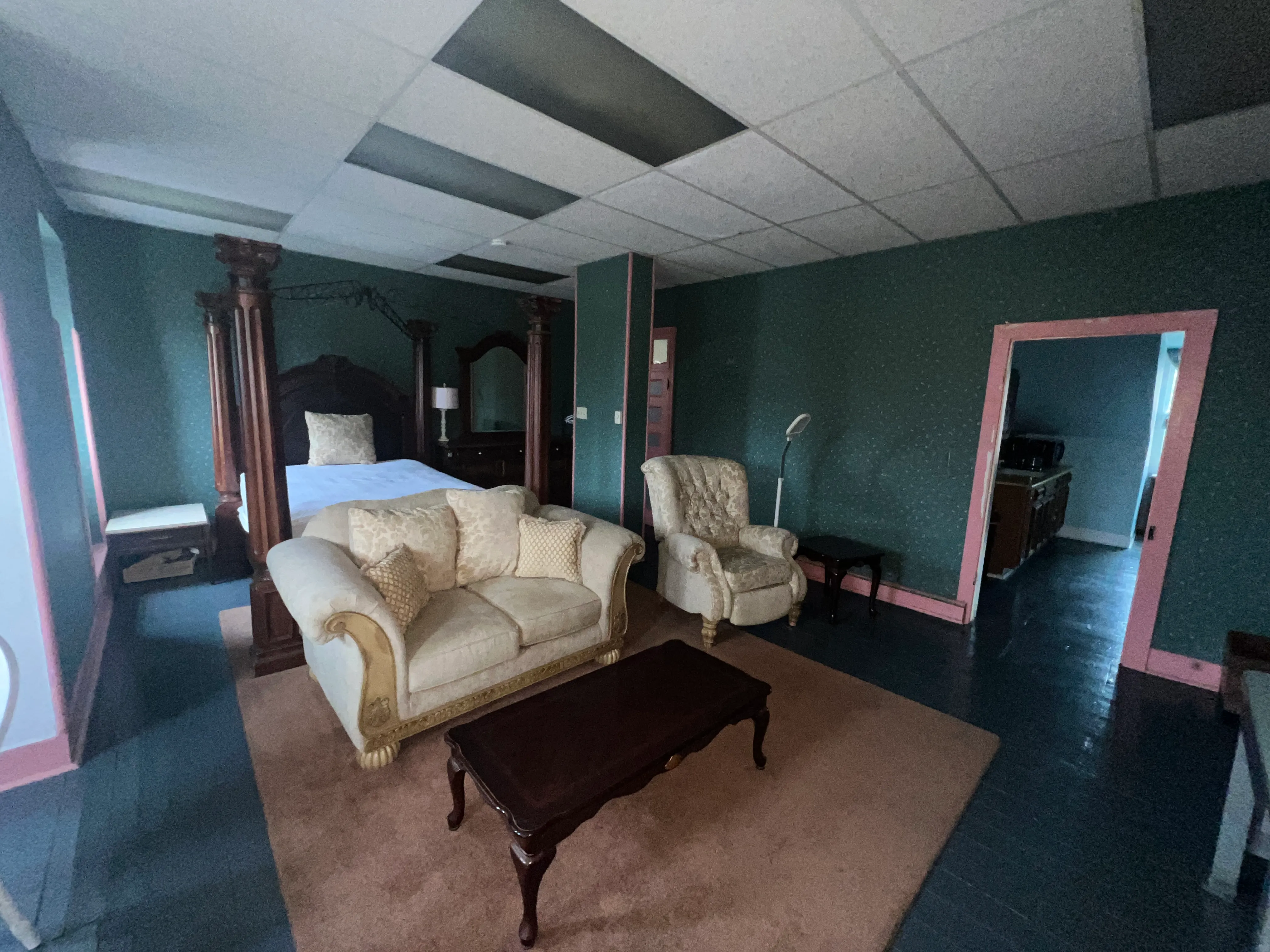 living area at 46 West Market St, Danville PA